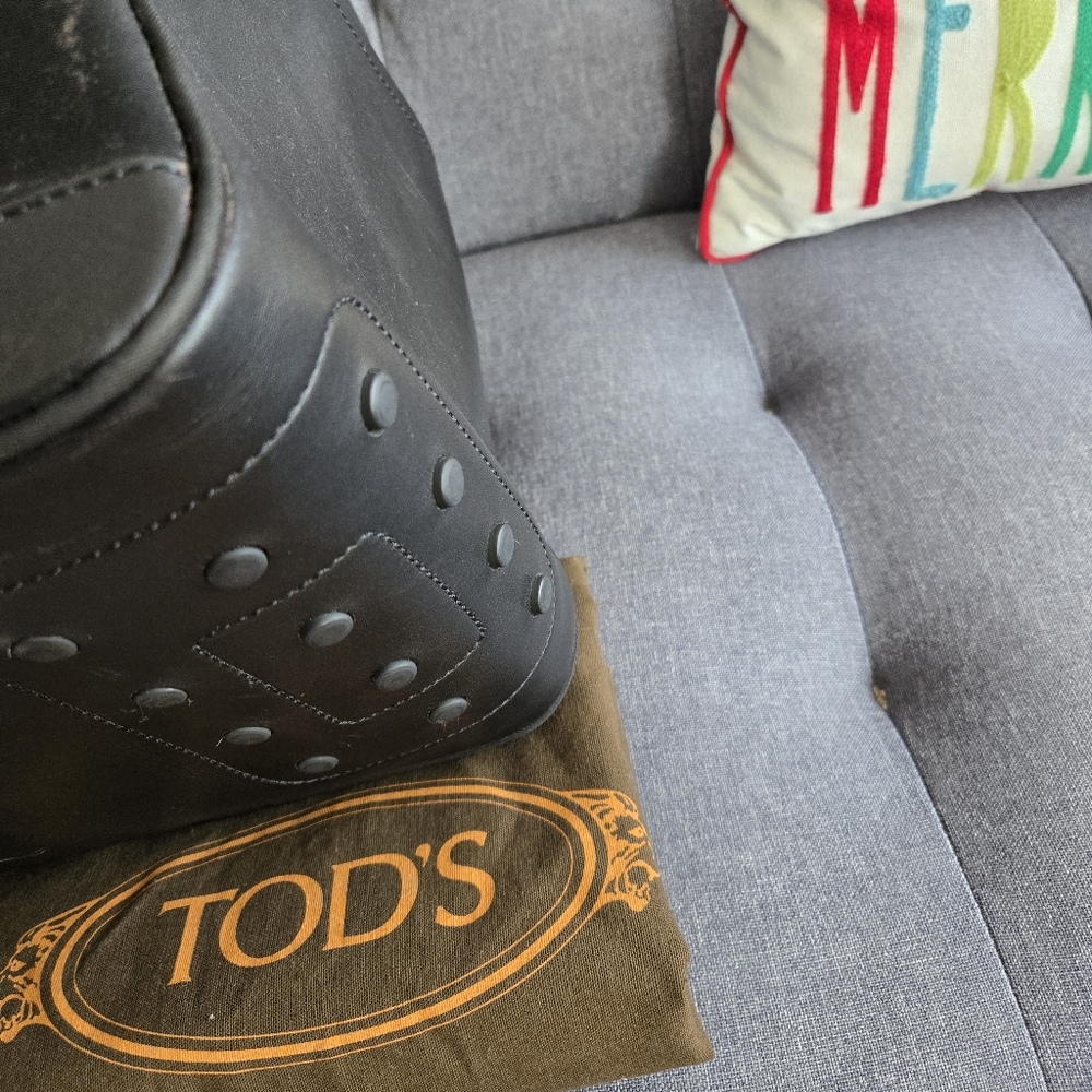 Tod's Hobo Shoulder Bag - Picture 6 of 11